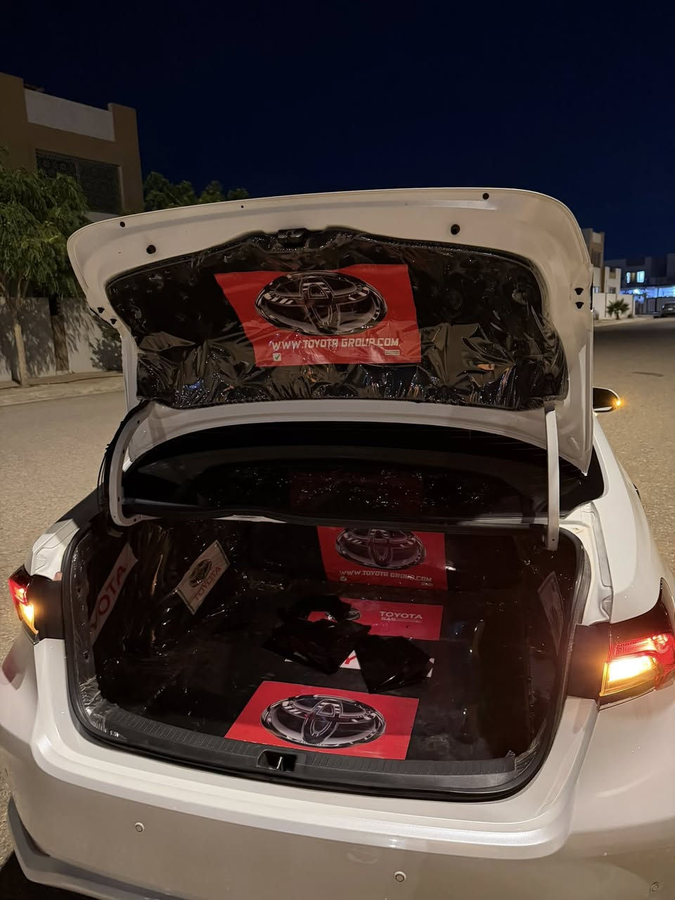 سلام عليكم
كورلا محرك 20

٢٠٢٣
خليجي وارد ياباني
كلين تايتل
٤٨km ماشي
سلايت
بصمه
شاشة كبير
كامره
حساس
داخل لونين
تحكم ستيرن
مثبت سرعه
تبريد قطعتين
يدات نيكل
دخول ذكي
فول موتصفات
محرك 20
سعر ١٦٨ بي مجال

***********
