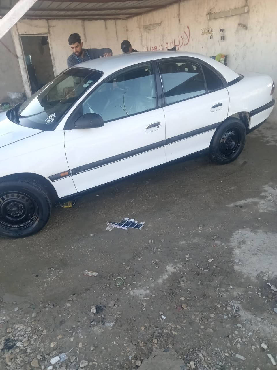 بسم لله اوبل دكدوره رقم اربيل محرك كير كهرباياته كلها شغاله راعيها مسافر ماتتحول ابيع هل موجود السعر ب 19 وبها مجال مكاني حديثه يم قيمقاميه الجديده رقمي ***********
