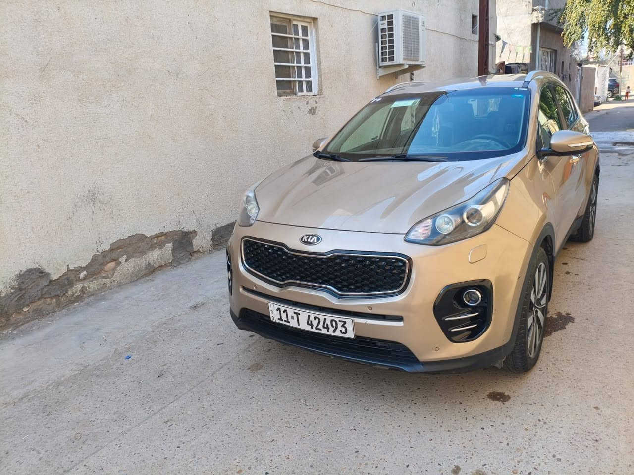 بيع او مراوس
سلام عليكم

كيا سبورتج موديل 2018 خليجي مكفولة كفالة عامة من صبغ وتبديل بيه رصعات 3
نص فوال
داخل عسلي 

مري شفط 

حساسات اماميه وخلفيه 

شاشه اندرويد مع كامره

ثلاث انظمه قياده 

ويل حجم 19 انج  

محرك 2000 دوش مكفول والكير كذلك 

ماشيه61 كم 

صدر امامي وخلفي جديد على وضع الشركة

هزه جديده وسنويه جديده 

 تحويل مباشر  

رقم انكليزي الجديد 

مكاني يم  مرور الحسينيه 

للاتصال : ‏‪0770 926 6045‬‏
