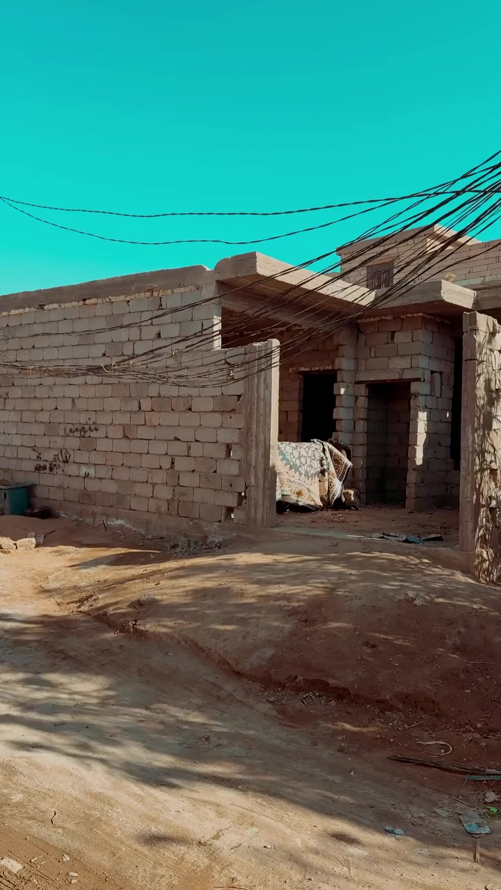 بيت هيكل مساحة 100 متر بمنطقة الرشدية خلف اسواق علاوي وقريب على الشارع اللوريات 
لمعرفة السعر والتفاصيل الكاملة الاتصال على الرقم 
***********
او المراسلة على الواتساب 
0786 551 5234
