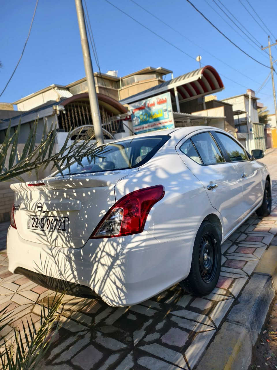 نيسان صني 2025
رقم أربيل دولي وكالة تحويل موجود 
ماشية 39  
كامرة شاشة بلادية _ حساسات _ تكحم ستيرن _ يدات نيكل 
سبايدر بلادي _ فان تبريد خلفي  _ اربعة جام كهرباء 
محرك كير كفالة على وضع الشركة 
حدادية كفالة تدفئة تبريد 
السيارة بحالة الزيرو على وضع الشركة 
كفالة عامة لا بارد ولا صبغ ولا تبديل 
السعر 125
مكانها الكوفه للإستفسار الإتصال على الرقم 
***********
بي واتساب موجود
