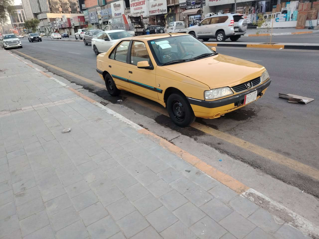 بيجو لميس 2015 بدون صبغ خياسات بس بل دوسه مامصلحات كير ومكينه وتبريد وصدر وتايرات كله جديد سنويه ٢٨ بيها طخه بل مازده ليمنه لغد مصلح ولبنيد جاملغ على وضعه بغداد لا غرامات مصفره عنوان قرب مجمع بسمايه *********** سعر 42 وبيها مجال
