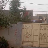 قرب دار القران • ٢٠٠م • محل كبير