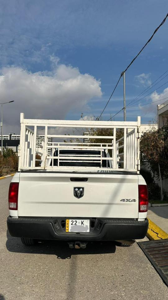 دوج رام ٢٠٢٣
٢٣،٠٠٠ mile
V6
كير ماوس

3C6JR6DG4PG655165
سيارة جاهز و حازر 
١٧٠$
***********
