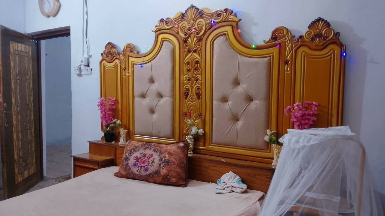 غرفه عراقيه للبيع  غرفه جديده وكل نقص مابيها سعر 650 وبيها مجال عنوان الكوت


**إذا كنت صاحب هذا الإعلان وتريد حذفه لأي سبب، رجاءا أرسل رسالة إلى الدعم الفني**
