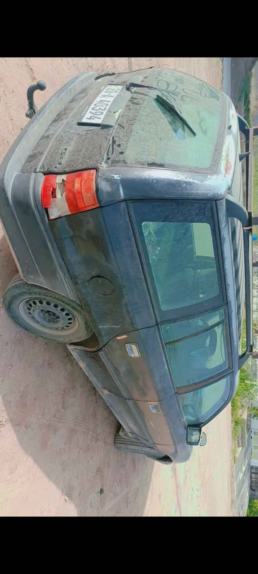 اوبل استرا موديل 93...كير عادي ... محرك 1800
سنويه باسمي لل2030... 
السعر 25 وبيه مجال بسيط... ديالى بعقوبه 
اتصال *********** بعقوبة, ديالى
