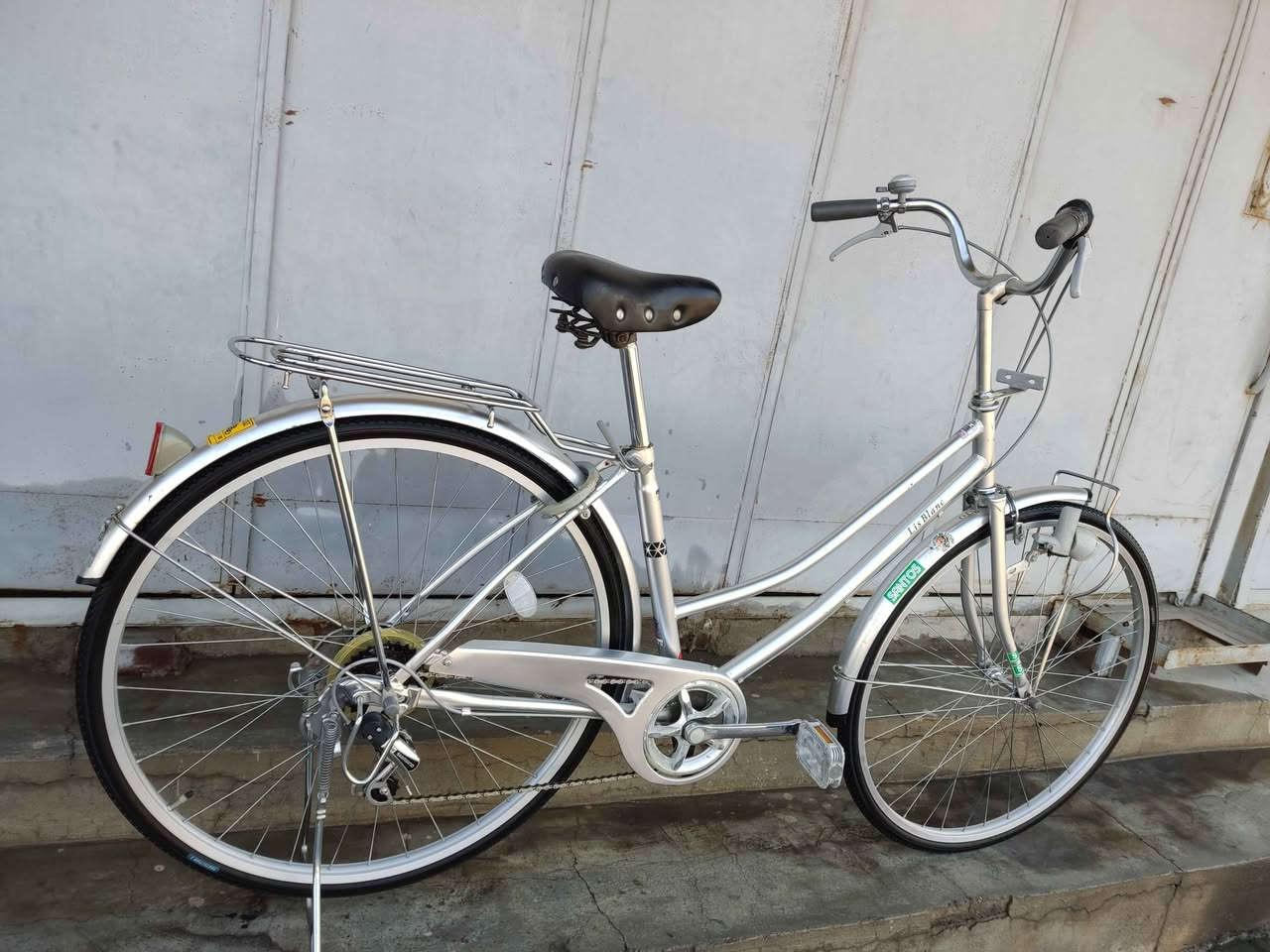 سلام عليكم 
وصول وجبة جديدة 
بايسكل للبيع باله ياباني حجم 27 سته كير ياباني اصل سوبر لوك بالكارتون نظافة100%

عنوان محل : كركوك حرية ــ مقابل تكية و جامع شيخ محمد ــ يم ملعب دولي شورجة. 
رقم موبايل : *********** كركوك, العراق
