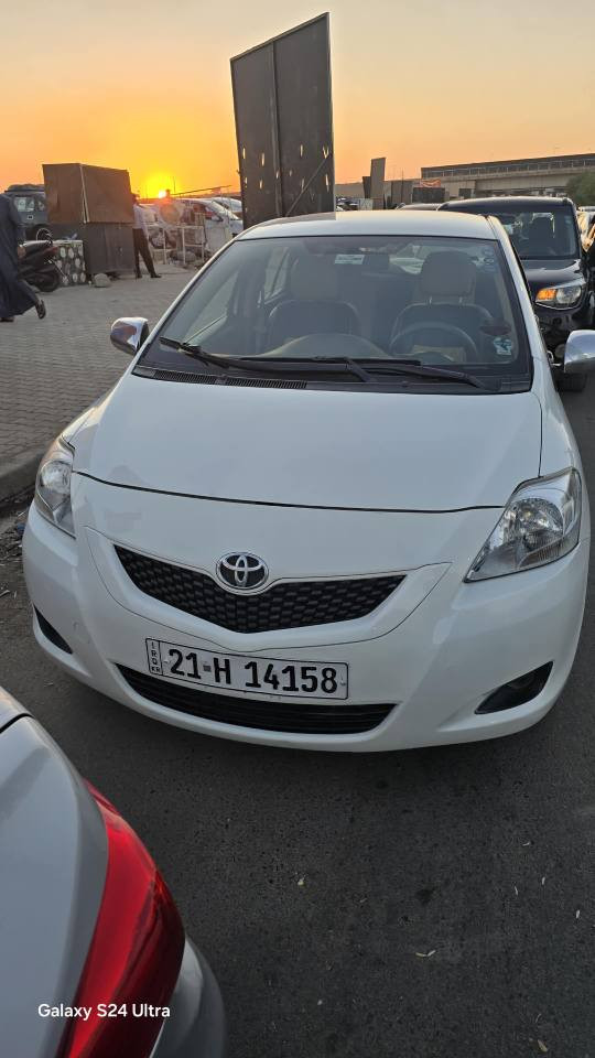 سيارة يارس 2013 ابيض بى 3 مكانات بارد سنوية جديد بى بطاقة بنزين كير اوتوماتيك سعر 110 ورقة
*********** كركوك, العراق
