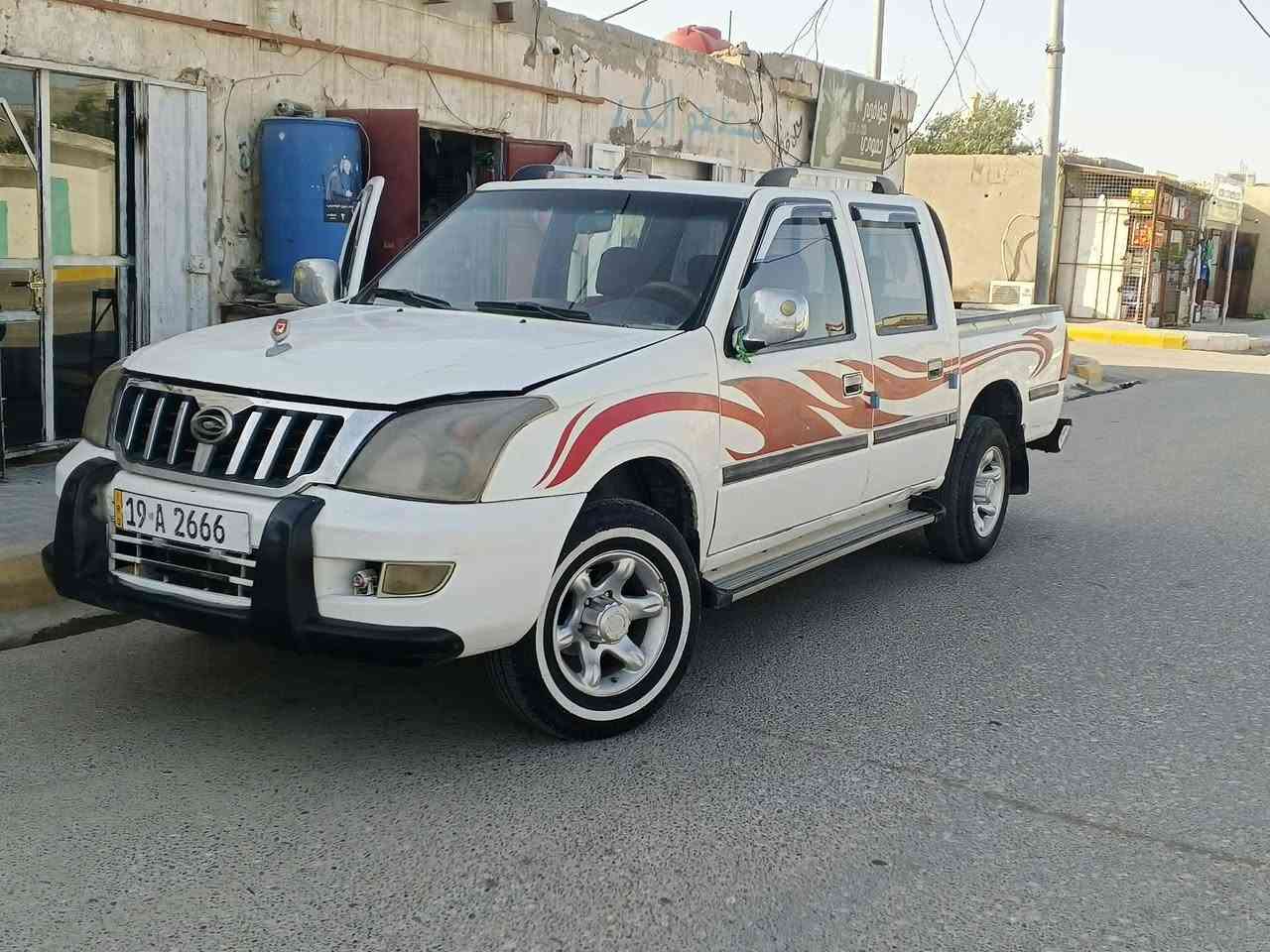 2009 رقم دولي بسمنه سنويه لل2031 گير ومحرك وحداديه ودوشمه جدد كفاله عامه شرط سونار سعرر 45 وبيه مجال مكان سماوه الاتصال برقم ***********
