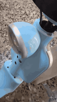 السلام عليكم
دراجه على شحن جديده صارلي شهر من اخذتها استعمال كلش قليل غراضها كامله ودراجه كلشي ما بيها 
رقمي *********** بغداد الاحسنيه مال راشديه
