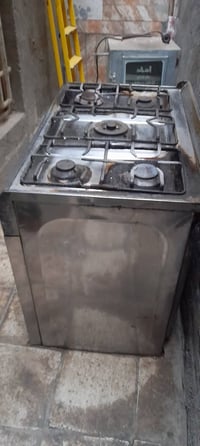 طباخ مصري • ٥ مشاعل • عيون ما مشتغلات
