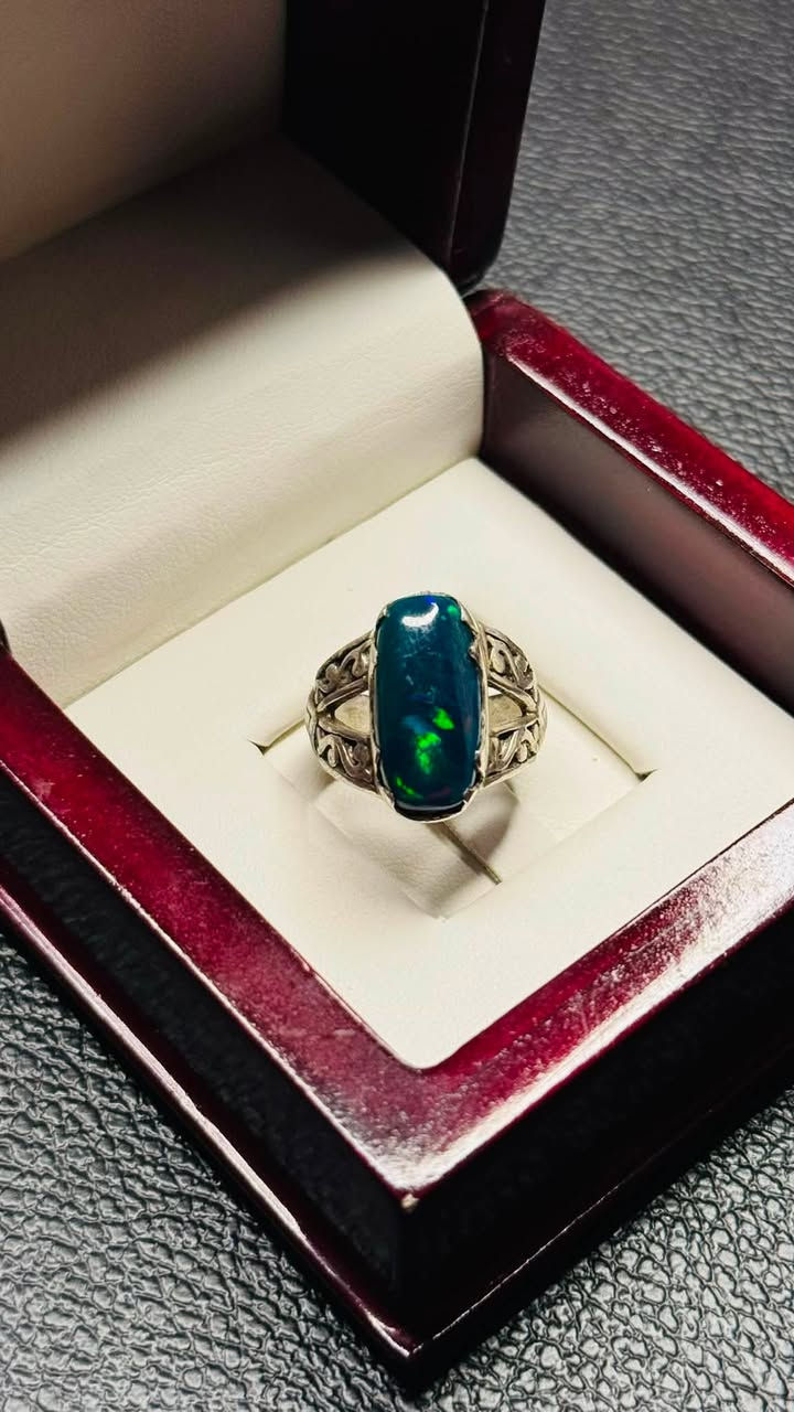 أوبال أثيوبي اصلي 💍

شغل حلو درجة اولى
صياغة يدوية الفضة 1000

السعر راسلني خاص رجاءً

يوجد توصيل جميع محافضات العراق
للتواصل واتساب : ***********⁩⁩⁩⁩⁩
