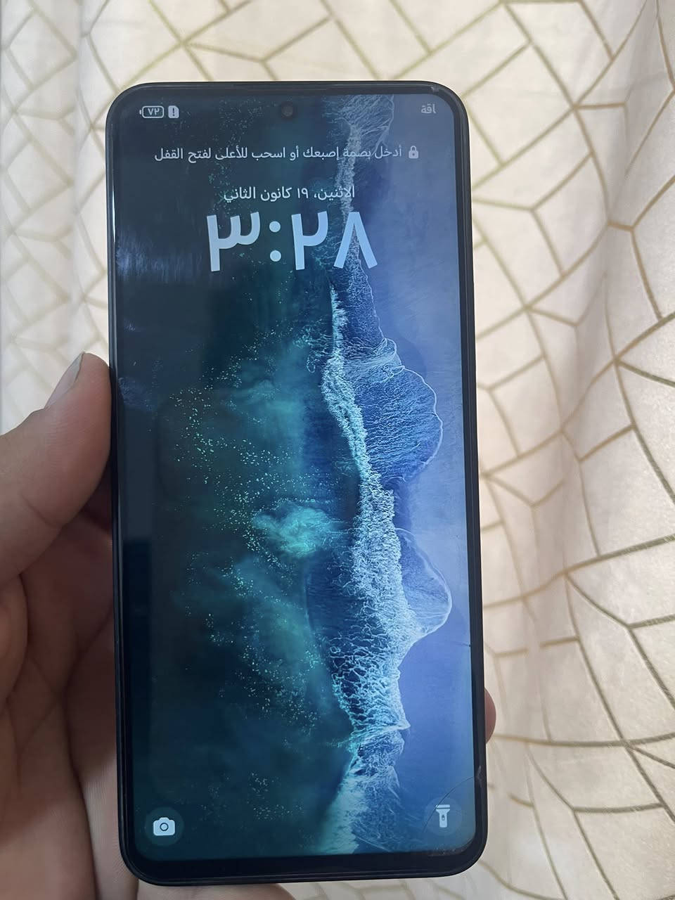 - 100MP کــــامـیـــرا فـــائـقـــة الـــوضــــوح
𝐇𝐨𝐧𝐨𝐫 𝟗𝟎 𝐥𝐢𝐭𝐞 𝟓𝐆 (𝟐𝟓𝟔𝐆𝐁+𝟖𝐆𝐁)

المواصفات:
🔶 الشاشة: 6.7 inches
🔶 دقة الشاشة: 1080X2388 pixels
🔶 نوع الشاشة: IPS LCD, 90Hz
🔶 الذاكرة الداخلية: 256GB
🔶الذاكرة العشوائية: 8GB
🔶 المعالج: Mediatek Dimensity 6020 (7 nm)
🔶 معالج الرسومات : Mali-G57 MC2
🔶 نظام التشغيل: Android 13, Magic UI 7.1
🔶 الكاميرا الخلفية : 100+5+2 MP
🔶 الكاميرا الأمامية : 16 MP
🔶 يدعم الهاتف مستشعر بصمة جانب الهاتف
🔶 سعة البطارية :,4500 mAh , شحن سريع 22.5W
🔶 منفذ الشحن :USB Type-C 2.0, OTG
ملاحظة : الهاتف يدعم خدمات جوجل بلاي Google Play Services
***********
