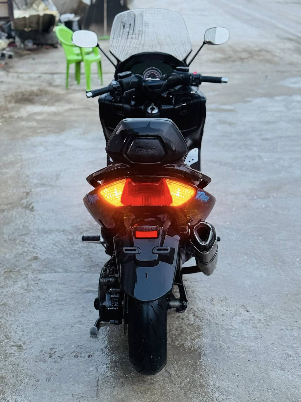 سلام عليكم دراجه تي ماكس 2011مكفولة كفالة عامة كفر ومكينة ودامة كاملة الدراجه خير من الله الدراجه ماشية 25 ألف السعر 45 وبيهة مجال مكاني بغداد مدينة الصدر الرقم ***********
