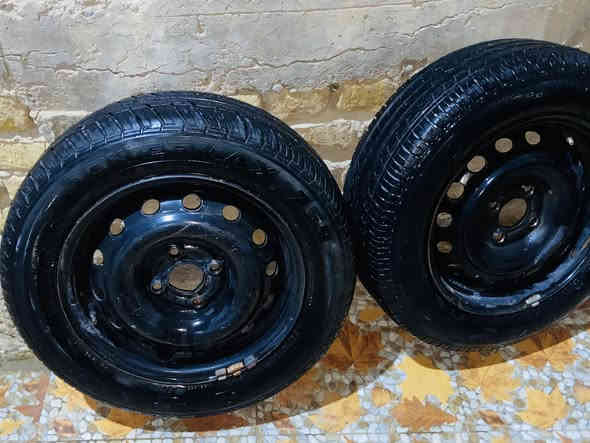 السلام عليكم تايرات +وياله حجم 14
نضافه 80/100
السعر 100 قفل بدون عمله
العنوان بابل ناحيه الطليعه
‭0786 943 7400‬
