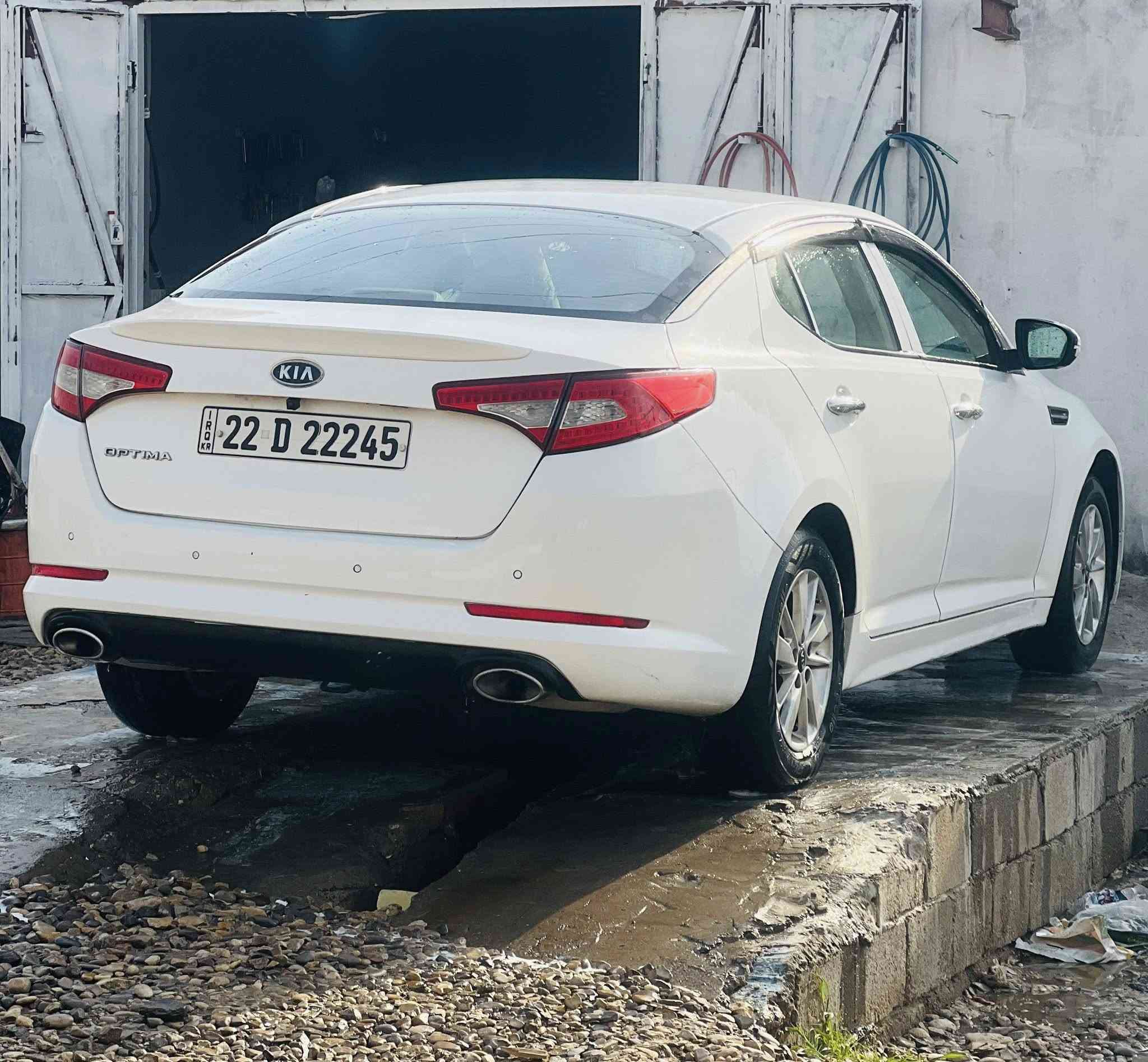 سلام عليكم وبتما للبيع خليجي مديل 2012
فول مواصفات عده لفتحه
بصمه تشغيل بصمت ابواب 
حساس خلفي شفتات ستيرن
مكينه 2400
مكينه وكير وصدر امامي خلفي شرط
سياره جاهزه اي نقص ما بيها  
مكفوله من لضربه بيها صبغ حزام اثر شخوط
رقم اربيل بسمي هزه وسنويه جدد
لسعر 110 وبيها مجال
مكاني واسط نعمانيه 
***********
