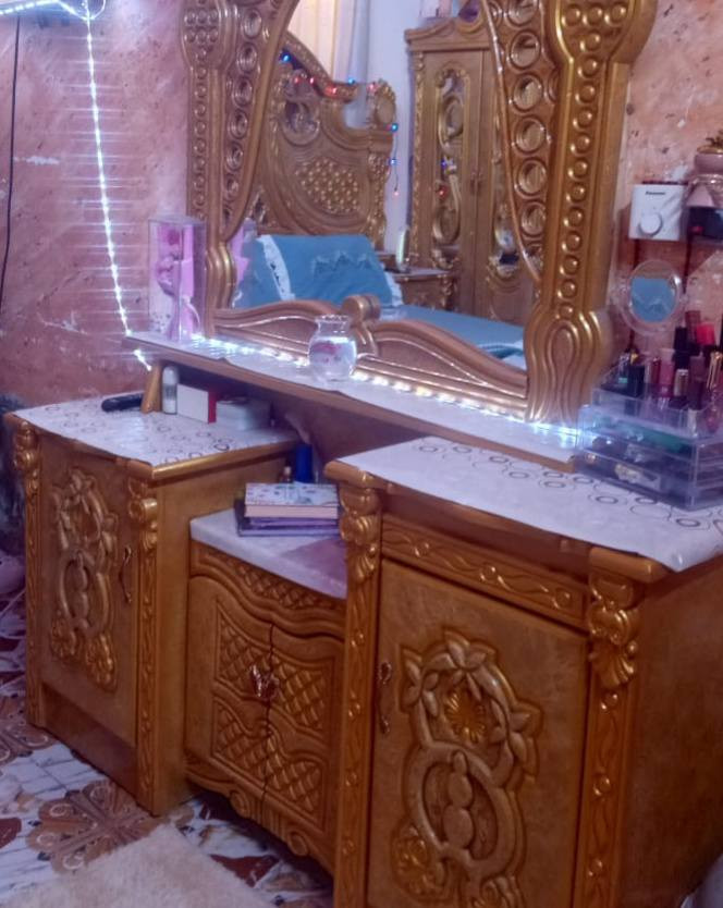 800 وبيها مجال صاج اصلي كنتور 6خانات طابقين


**إذا كنت صاحب هذا الإعلان وتريد حذفه لأي سبب، رجاءا أرسل رسالة إلى الدعم الفني**