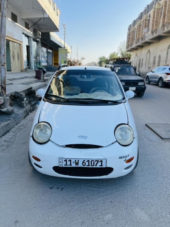 السلام عليكم
للبيع  للبيع  
سيارة شيري QQ
موديل 2009
محرك ومكينة 4 سلندر
گير أوتوماتيك (كهربائي)

السيارة رقم  بغداد إنكليزي ((شبه المميز))
وباسمي والتحويل ثاني يوم 

السيارة جاهزة من كل شيء:
تبريد ثلج ❄️
سيارة كاملة ماتشكو من اي عطل 
والصور أمامكم وتوضح وضع السيارة.
العنوان ذي قار قضاء الرفاعي

اللي حاب يعرف السعر يتواصل وياي  على الرقم ***********
