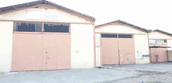 مخازن للبيع عدد ٣ مساحة كل واحد منهم ٣٠٠ متر القوسيات طريق دهوك القديم مقابل معمل غاز التوفيق التواصل على الارقام التاليه
***********
***********
