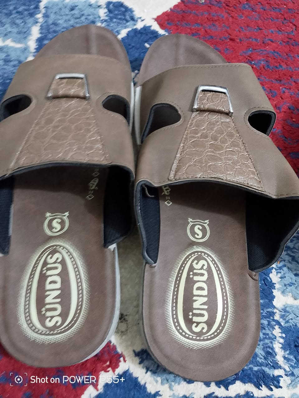 تتوفر لدينا شحاطات رجالي وشبابي جلد طبيعي التركي الطبي السعر 5000دينار عنوان البسيطه رفاعي التفيج مجاور حجي علاء ابو الدجاج وتتوفر لدينا خدمة توصيل إلى كافة مناطق مدينة الرفاعي


**إذا كنت صاحب هذا الإعلان وتريد حذفه لأي سبب، رجاءا أرسل رسالة إلى الدعم الفني**