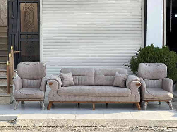 ‏‎یەک ملیون ١٥٠هەزار گەیاندن بێبەرام 
‏‎زەمانی ٥ساڵ
***********
10نەفەری 
دوو ٣نەفەری
چوار١نەفەر
