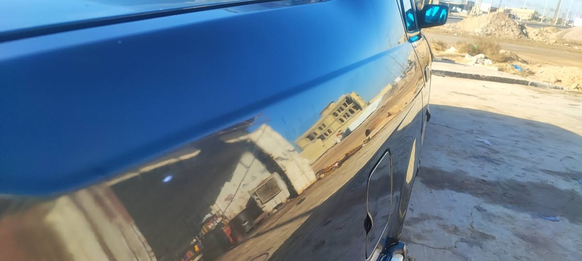 السلام عليكم بي ام دبليو مكينه 40بدي قديم كير تمساح مكفولة من الكص والگلبه والضربه والنقل جثه تبريد شغال كهربائيات شغاله رقم بابل مشروع وطني  سنويه لل30باسمي رقم انكليزي مكان ناصرية 
رقم ***********السعر50 ناصرية, ذي قار
