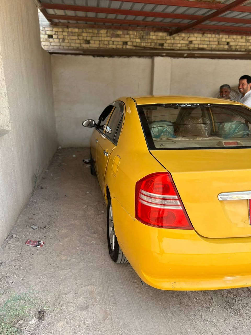 ليفان ٢٠١١ رقم دولي نجف مصفره هيئه وغرامات تبريد شغال مكينه وكير كورلا اربع براغي  السعر ٣٨ وبيها مجال قليل الاتصال على رقم ***********
***********

