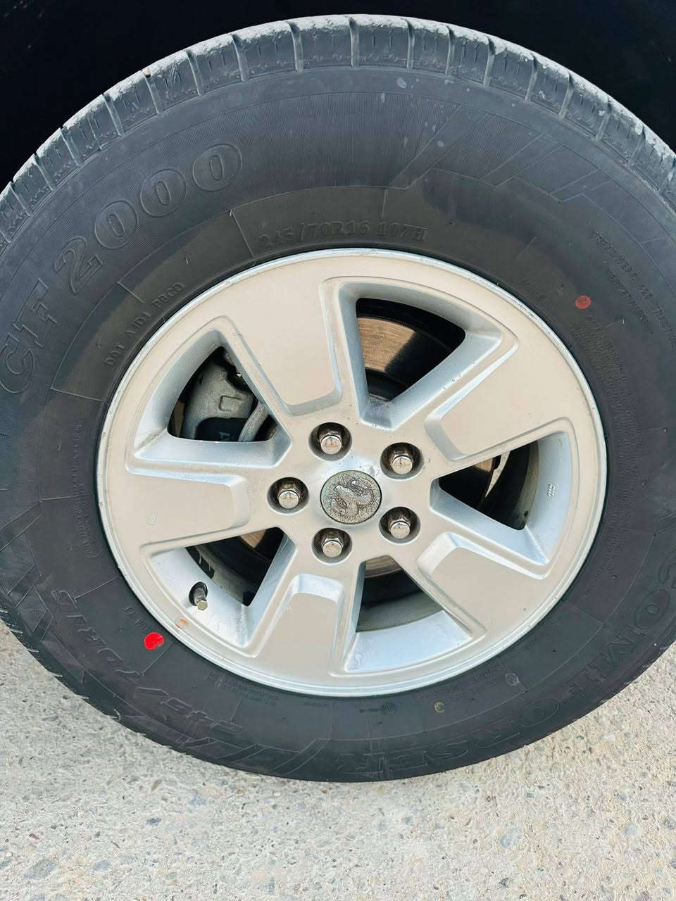 السلام عليكم جيب ليبرتي موديل١٢السيارة كفاله من الحادث ماعداباب السائق فقط السيارة كلين ماشيه ١٢٥حقيقي السيارة تخم تايرالسيارة على وضعها شاشه كامرة خلفيه السعر١٠٢السيارةباسمي ابواحمد***********شارع فلسطين
