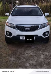 سورنتو 3013 خليجي رقم بغداد كفالة عامة  المحرك  v6 . 3500 المواصفات  ب...