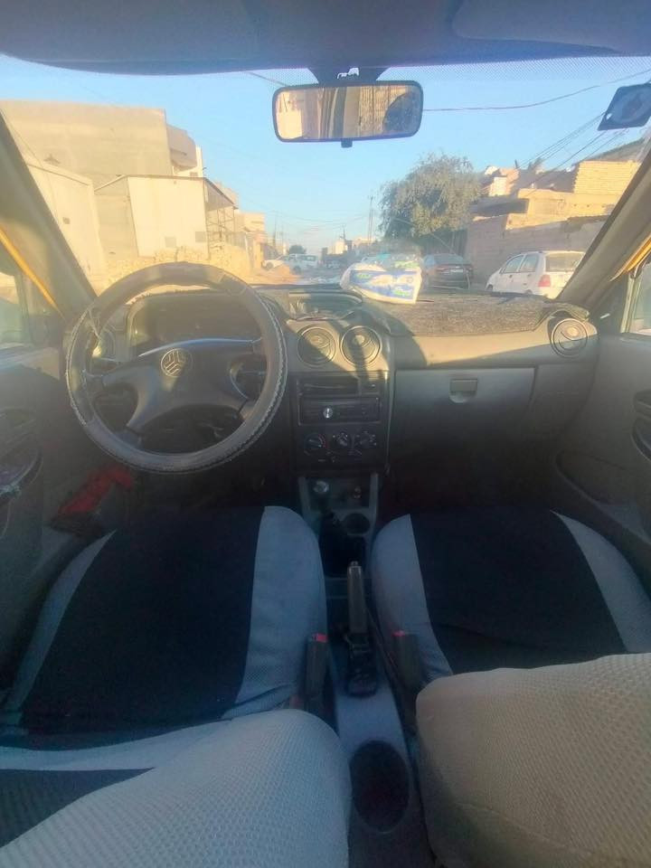 السلام عليكم
سايبا موديل ٢٠١٢
محرك جديد بدلته كير مكفول صدر جيد

السياره باسمي تحويل شوكت متريد هزه لشهر الرابع ٤ تنتهي 
سياره مكفوله فقط كير ومحرك 

بيها خياسات وبيها تبريد مامسوي 

السعر 18ورقه وبيه مجال  بكاني في بغداد

‭0776 713 7925‬
