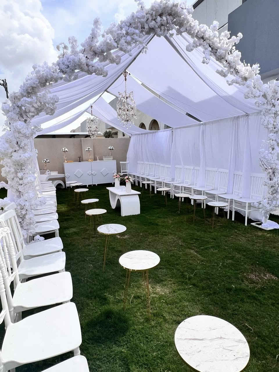 #خيمه #باربي_للهداية  *********** در#صلوا__عليه__وسلموا__تسليما #بيجي #تصويري #تزيين #مناسبات #عقد #خطوبه #مشاهدات #اكسبلور
