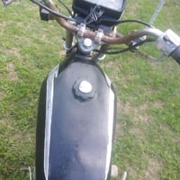 موديل ٢٠١٧ • نضيفة • كهربائيات شغالة