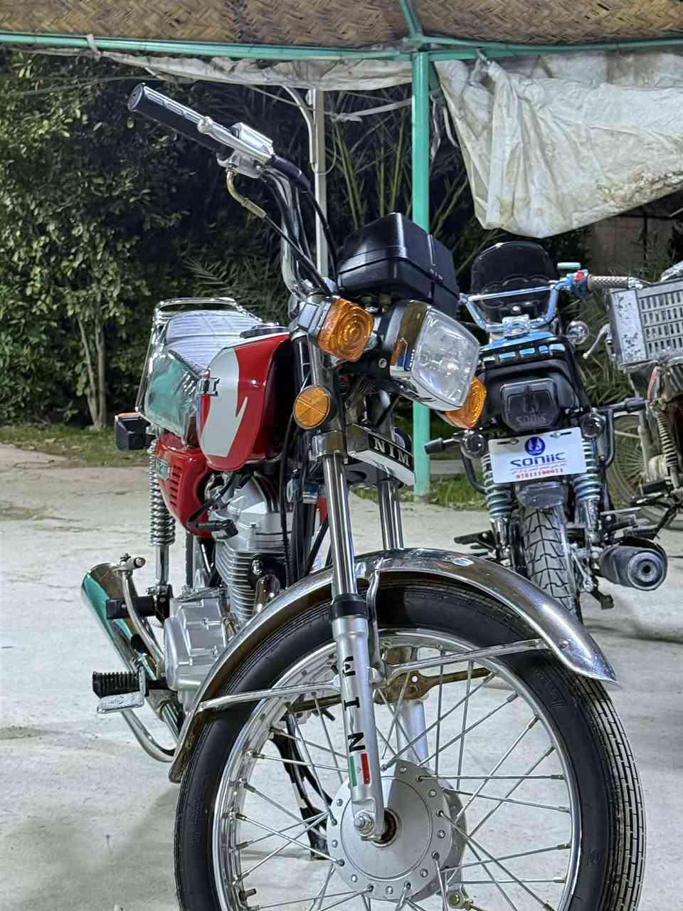 #مكلف بنشر 
سلام عليكم ورحمه الله وبركاته 
دراجه نامه موديل 2025
الون احمر 
الدراجه خير من الله كفاله عامه من كلشي 
اوراق سكنر 
السعر اتصل وبيك خير وتدلل
المكان حله المحاويل
 ‭0787 853 6754‬
