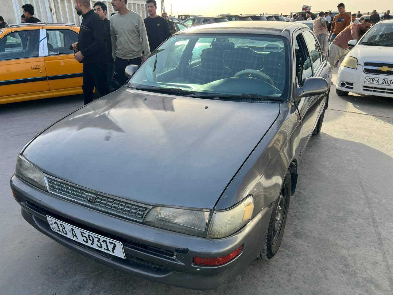 كورلا موديل 1992 للبيع
السيارة بيها صبغ حزام للجمالية كير ومكينة كفالة كلش نظيفات
رقم بابل تحويل ثاني يوم 
السعر 43 وبيها مجال للشراي
***********

