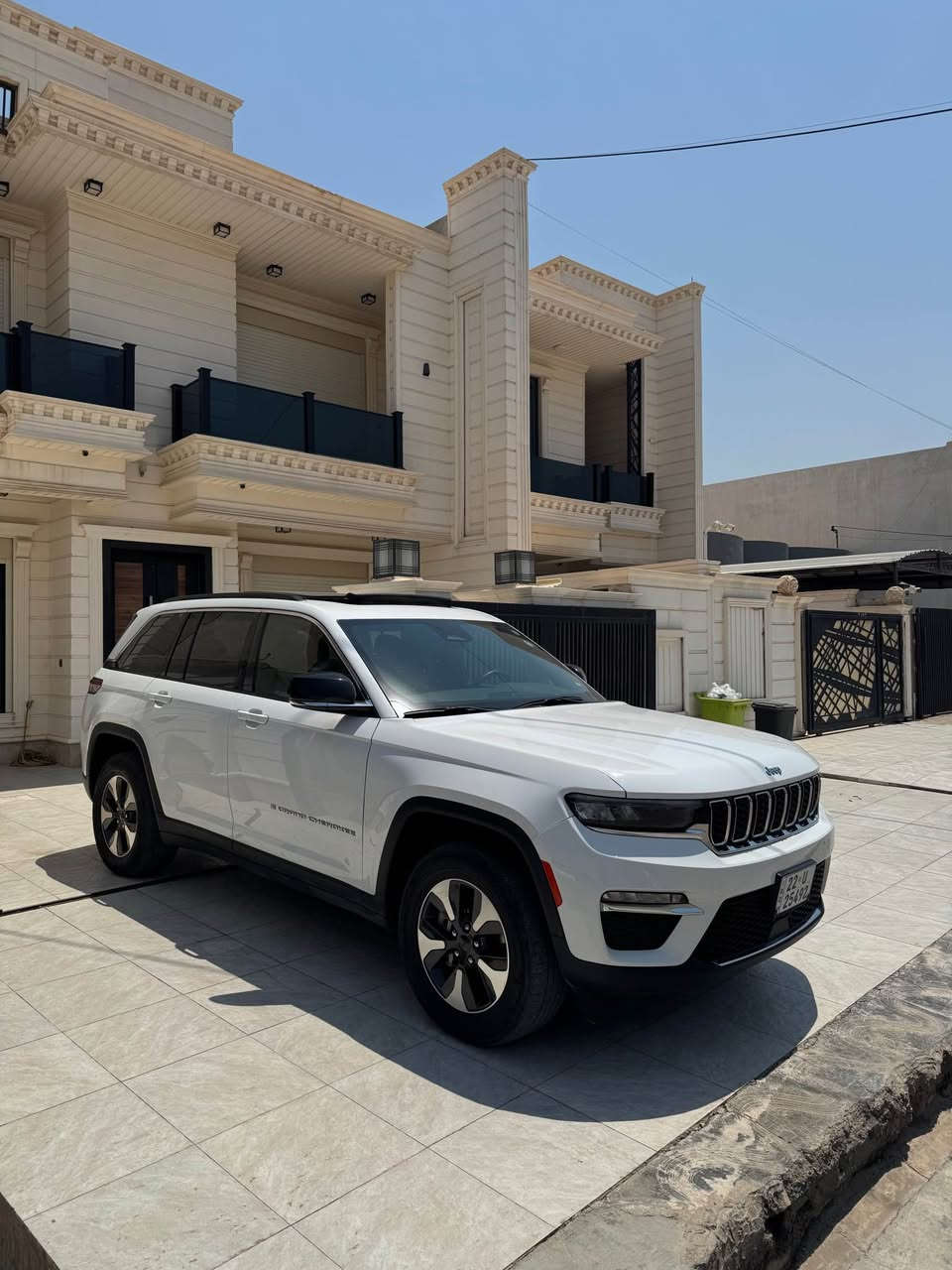 🚙 بۆ فرۆشتن – Jeep Grand Cherokee 4xe Plug-in Hybrid 2024

✅ Clean Title
✅ Plug-in Hybrid (4xe)
✅ کتێبی جامە ڕەش
✅ سەتا 80
✅ دۆخی زۆر باش

📞 بۆ زانیاری زیاتر پەیوەندی بکەن:

***********
***********
*********** كركوك, العراق
