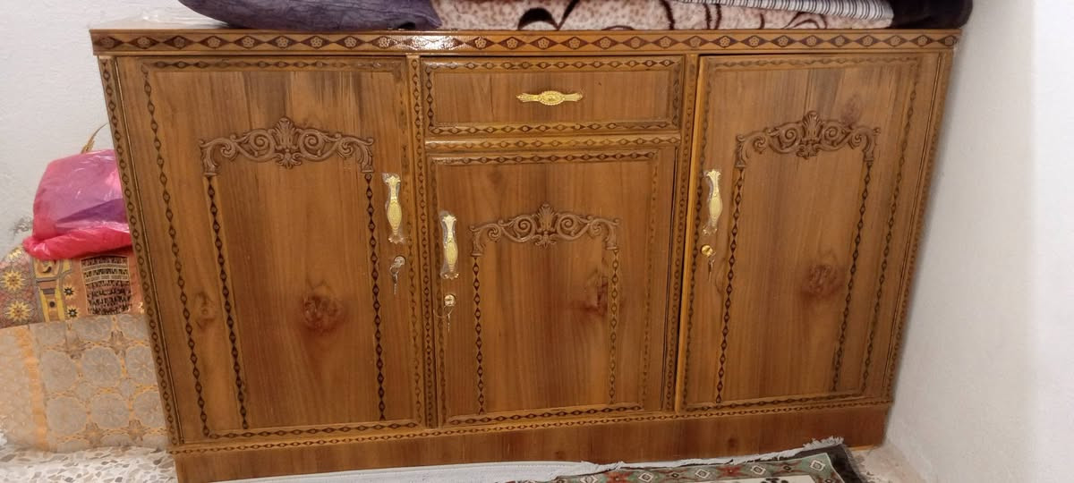 بوفية جديدة صار إلها ٢٠ يوم
سعرها ١٢٠ الف


**إذا كنت صاحب هذا الإعلان وتريد حذفه لأي سبب، رجاءا أرسل رسالة إلى الدعم الفني**