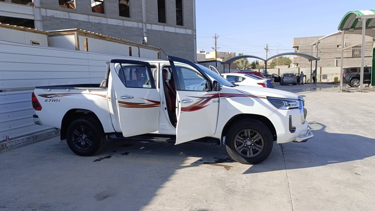 سلام عليكم
تويوتا هايلوكس2022
المواصفات خليجي
الفئهDouble cab4×4
كفاله بدون صبغ ما عده رصعه جوه قبغ البانزين 
كير اوتماتيك
محرك 4سلندر2700
ماشيه155,000كم
بانزين
اللون ابيض لوحه اربيل حمل 
المقعد جلد 
5 راكب
المواصفات
1_الكامير الخلفيه
2_التحكم على المنحدرات
3_نوافذ كهربائية 
4_شاشه لمس
5_المصابيح الاماميه ليد
6_مانع الانزلاق
7_4×4
8_جرص تجاوز السرعة 
9_كشافات ضباب
10_تبريد خلفي
11_ABS
السعر 315
الاستفسار اتصل على رقم الهاتف 
***********
