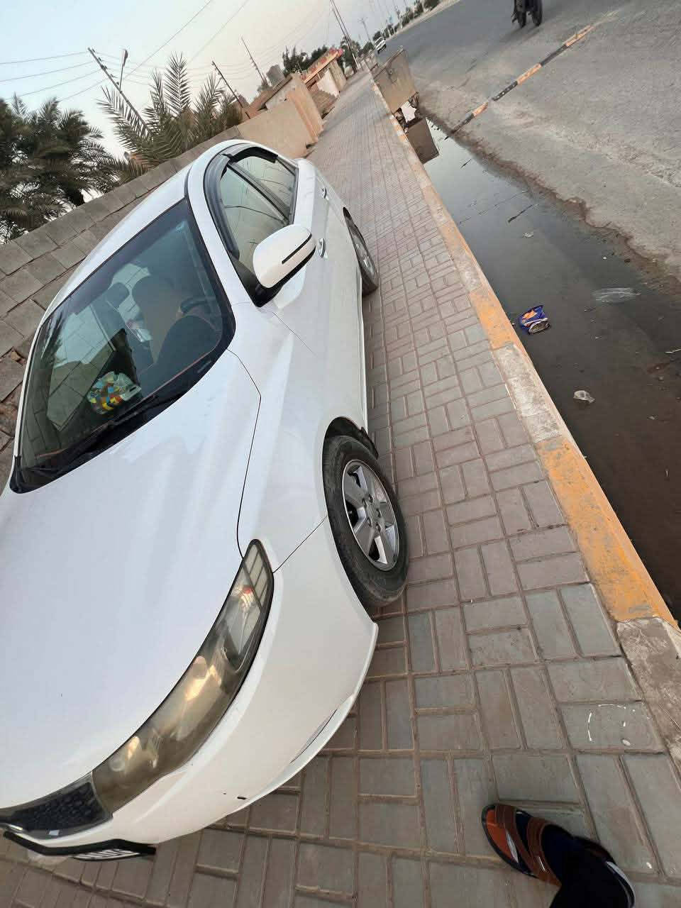 سيراتو ،2013
محرك 1.6

مري شفط 

تحكم ستيرن 

باتري جديد 

محرك وكير شرط نضافة خير من الله 

بقية مواصفات معروفة 

خليجي ضرر جاملغ خلفي عكس سايق (ابيع على وضعها يرجع بارد ضربة بسيطة )ينزل من سعرها

وباب بي بارد قليل

بدون صبغ

رقم سليمانية سنوية لل29 شرط تحويل وغرامات

سعر 103 وبيها مجال 

مكاني صلاح الدين قضاء الدور 

بيع فقط


**إذا كنت صاحب هذا الإعلان وتريد حذفه لأي سبب، رجاءا أرسل رسالة إلى الدعم الفني**