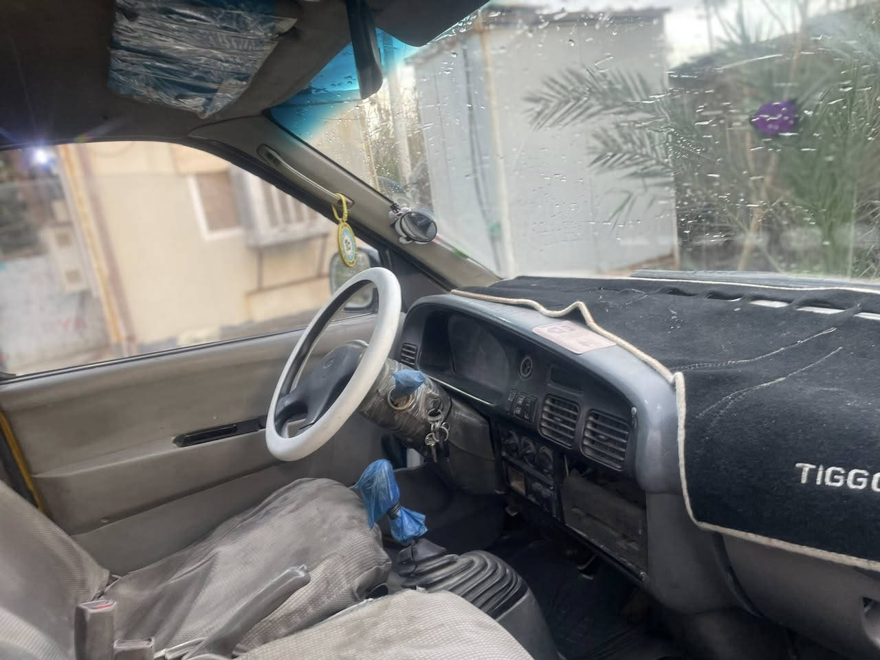 السلام عليكم كيه بريجو  مكينه جديده معنه كلمه حداديه نص عمر خط و بحث مصفره مطلوبه مرور  خمس ورقت على شري سياره بسمي رقم *********** سنويه صقطه  سعر ٣٢
