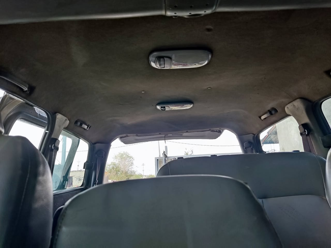 السلام عليكم
ستاربكس2000 بتره8راكب خصوصي بغداد انكليزي بأسمنه مصبوغه جماليه حلوه وجاهزه وسعره 65 
***********وتدلل.
