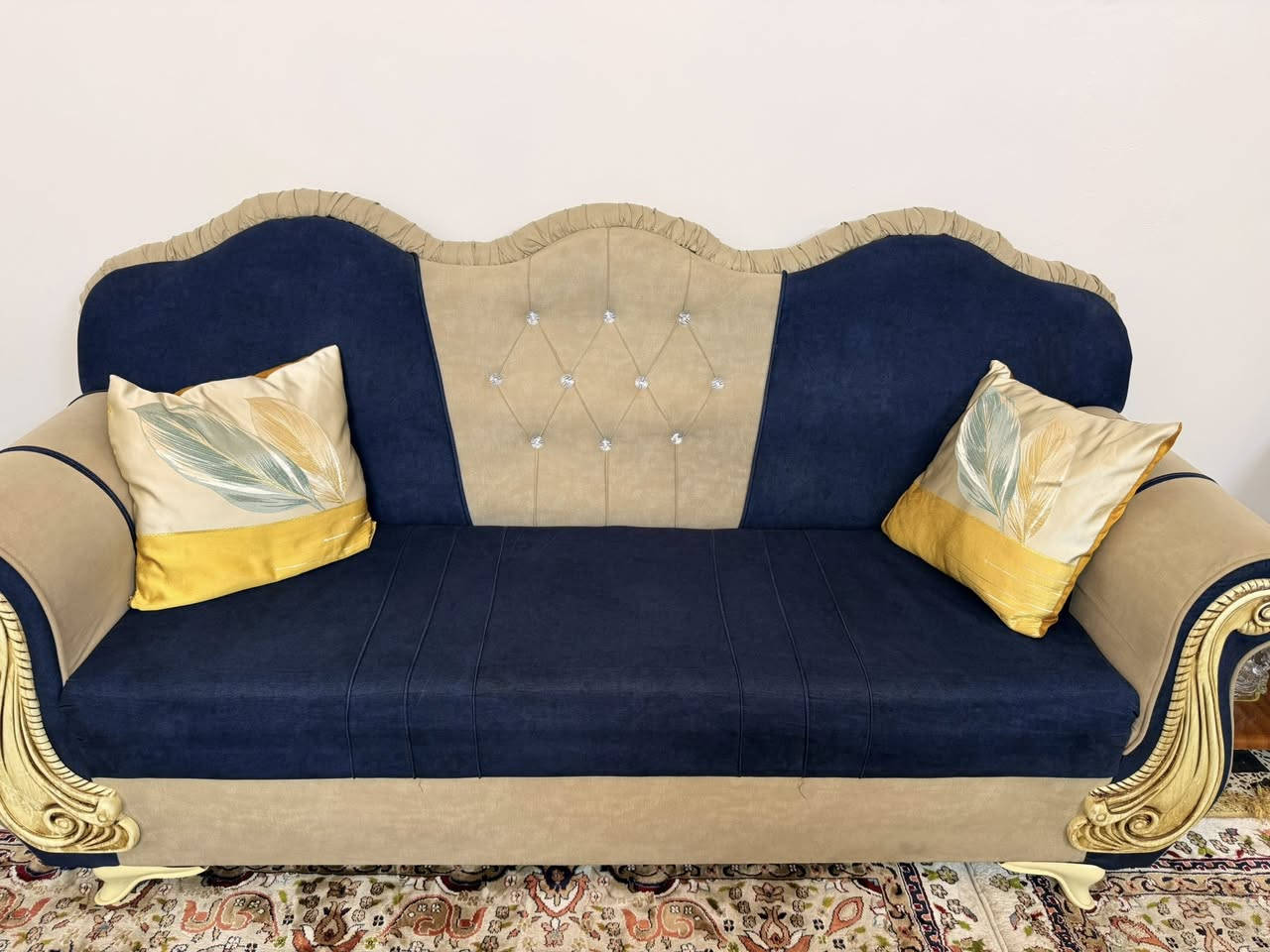 تخم للبيع عشر مقاعد ب٣٠٠وبي مجال


**إذا كنت صاحب هذا الإعلان وتريد حذفه لأي سبب، رجاءا أرسل رسالة إلى الدعم الفني**