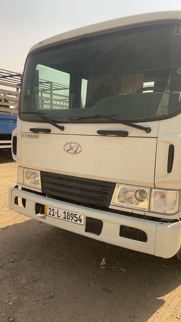 هونداي 2016 طول 7 وربع محرك 6 سلندر سوبر كهربائي ويل 8 برغي السياره بدون بدي ماشيه 50 الف السياره ب اسمي مداور ثاني يوم  سعرها 3 دفاتر وبيها مجال 

العنوان دیالی خان بني سعد ***********
