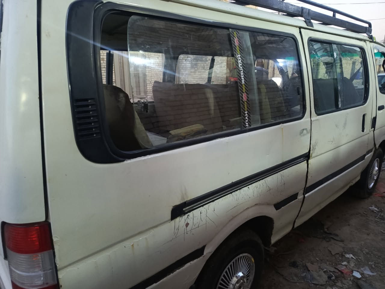 هايسة للبيع موديل 93 بسم مواطن رقم الماني سنويه عضم عاج منتهيه بل 20بدون تحويل اتكفل سرقه وعشائر 

مكينه كير ونجي مكفول 

صدر جديد صارله اسبوع 
تايرات جدد
ابريك جديد
سعر29 بيهه مجال قليل 

***********
