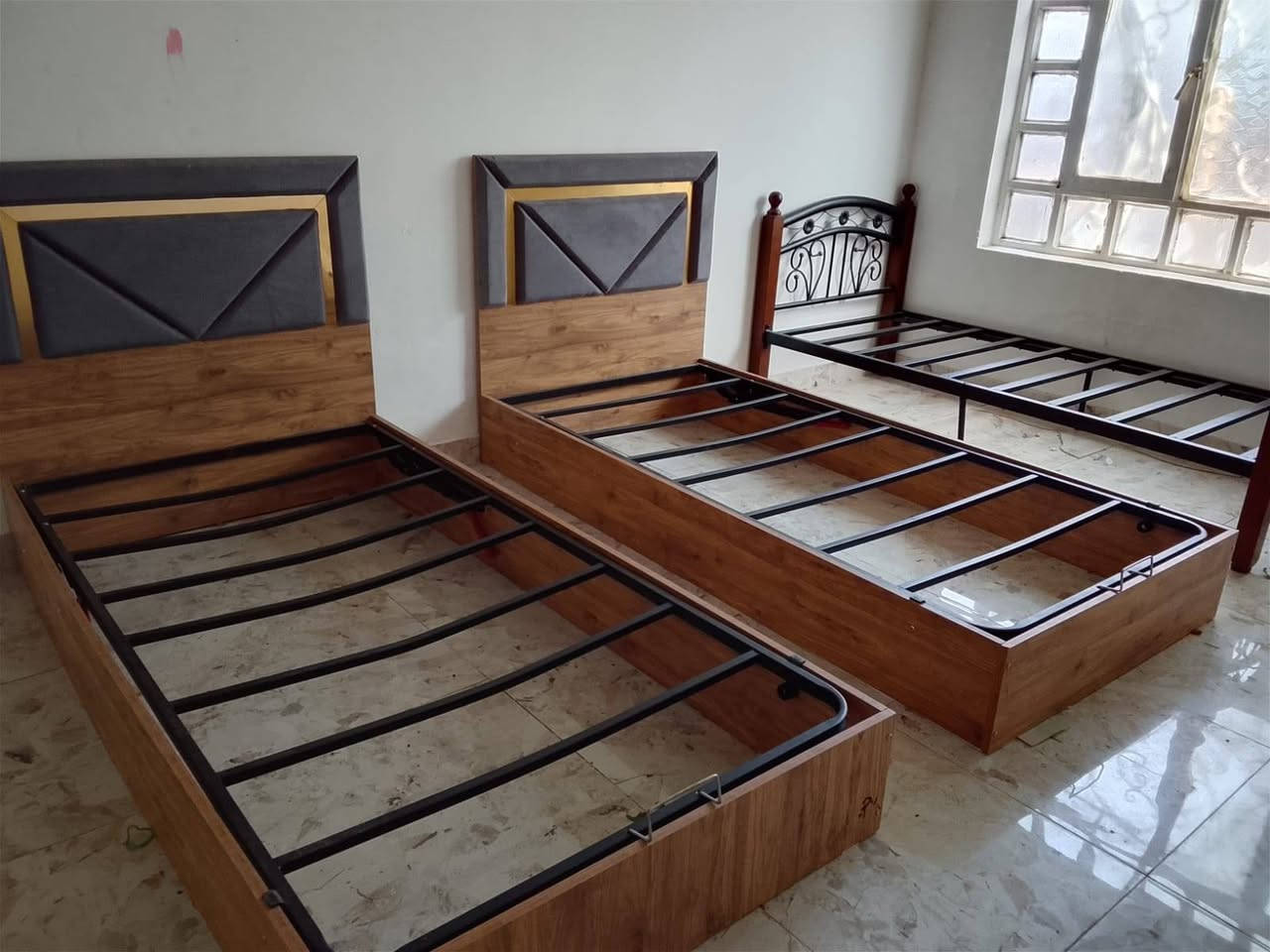 السلام عليكم ورحمه الله عندي جرابي للبيع جدد استعمال فقط شهر اني ماخذتهم الوحده ١٢٠الف ماحاطه سعر عليهم اي احد ينطيني سعر اكثر  ابيعهن


**إذا كنت صاحب هذا الإعلان وتريد حذفه لأي سبب، رجاءا أرسل رسالة إلى الدعم الفني**