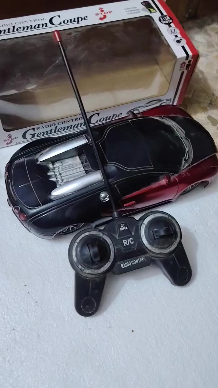 السلام عليكم
شلعة تتكون من 30 قطعة في  5 فديو
اكو بيهن جديد واكو بيهن مستعمل 
تباع بسعر  15 الف دينار  او بالمراوس  حسب الاتفاق 
 التوصيل مجاني لكافة المحافظات


**إذا كنت صاحب هذا الإعلان وتريد حذفه لأي سبب، رجاءا أرسل رسالة إلى الدعم الفني**