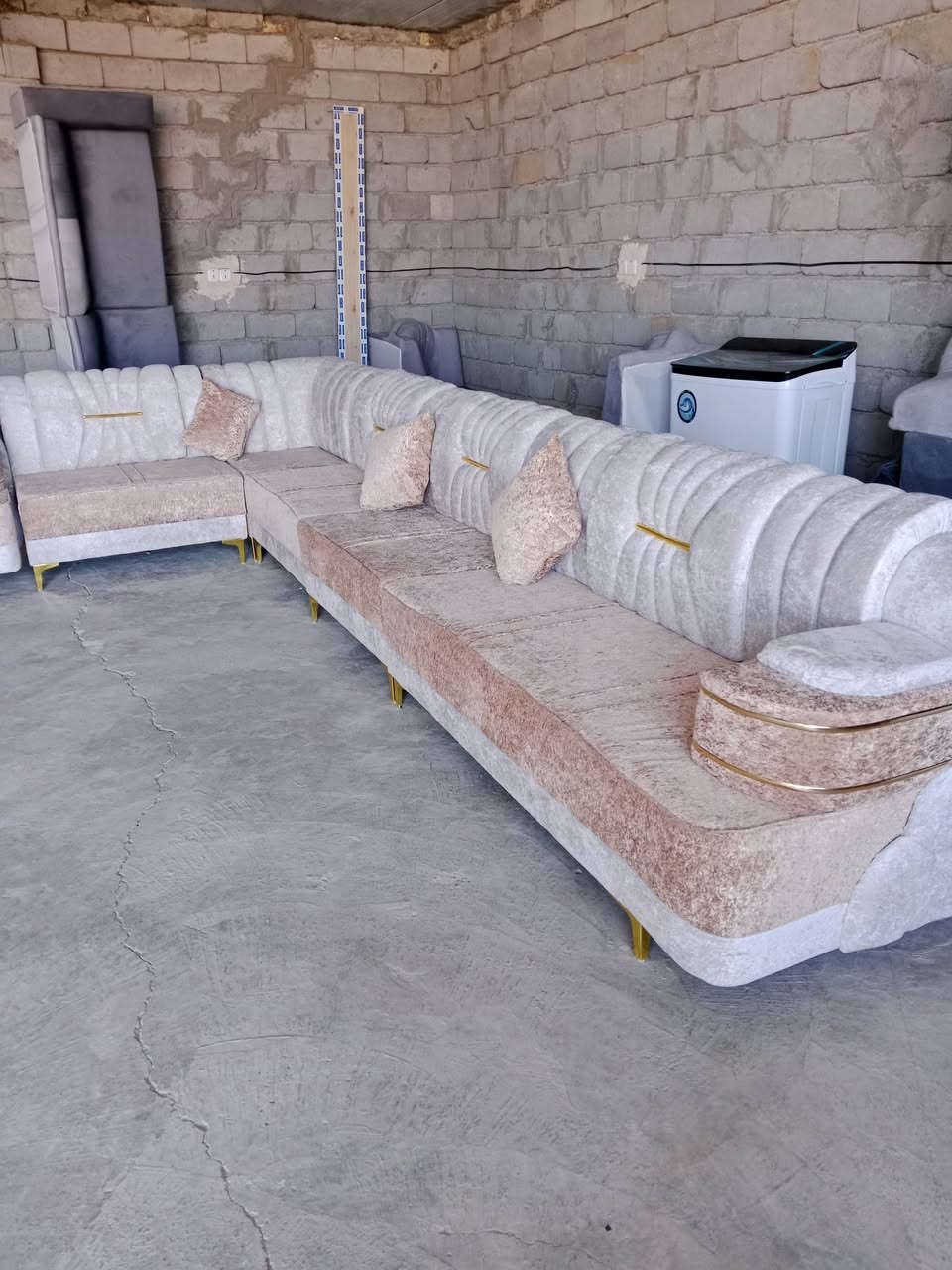 وصلت ديوانات معرض علي اللافي 👑
شغل شرط الضمان بلوك اسود سفنج مميز الول العنوان التاجي عل شط الشيخ حمد نزلت الحصيوه مجاور صيدليه ساره الاستفسار ***********واتساب كورك
***********
معرض علي اللافي 🦅 
انسب السعار🔥
