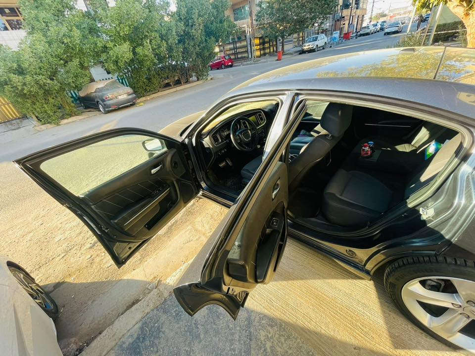 جارجر 2016بابل انكليزي باسمي بيه صبغ صفحه كامله عكس السايق وبنيد بدون دواخل بدون ايرباك وحادث امريكه منشور 155وبيه مجال كربله ***********
