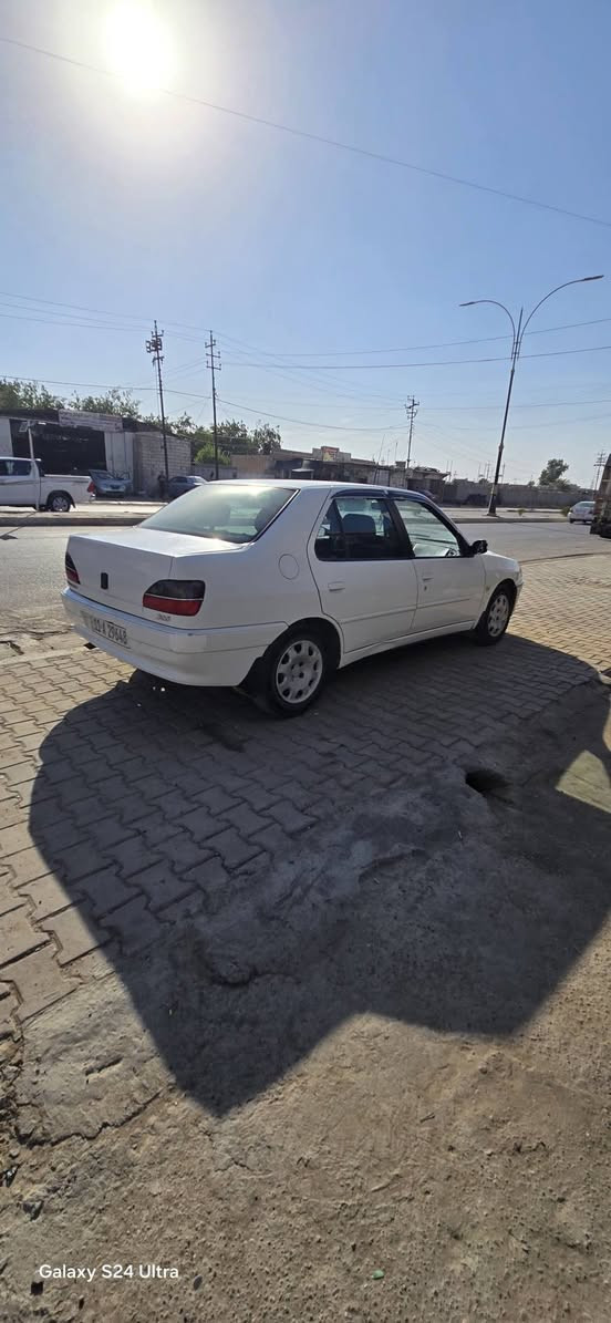 السلام عليكم بيجو 306
 محرك كير شرط تدفئه تبريد شرط
بسمي رقم دولي جديد 
السعر ٤٠ وبيها مجال
مكاني الشرقاط 
***********
