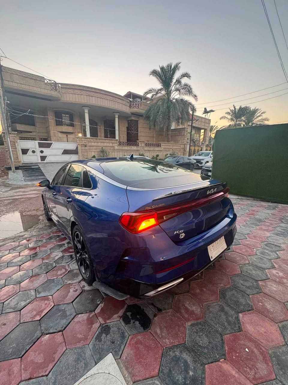 K5 gt-line 2022
السلام عليكم 

السياره فول موصفات عدا فتحه 

رادارات امامي جانبي 

تدفئه كشنات 

تشغيل عن بعد 

شحن لاسلكي 

ترحيب ابواب عند الاقتراب 

بك لايت لد 

شاشه جبيره 

كرسي السايق كهرباء 

كراسي جلد مطعم مختوم gt-line 

السياره معروفه مواصفاتها 

ماشيه 30الف ميل 

السياره حادثها طخه بل بنيد وتصلح نفسه بدون دواخل مكفوله 

ايرباك استيرن فقط 

وهننه صار بيها تبديل باب خلفيه علمود نفس اللون يعني بدون صبغ والهلال الخلفي مال جاملغ صار بي شىيه صبغ موضحها بل صور

رايد السياره 167ورقه وبيها مجال 

المكان بغداد حي الجامعه 

***********
