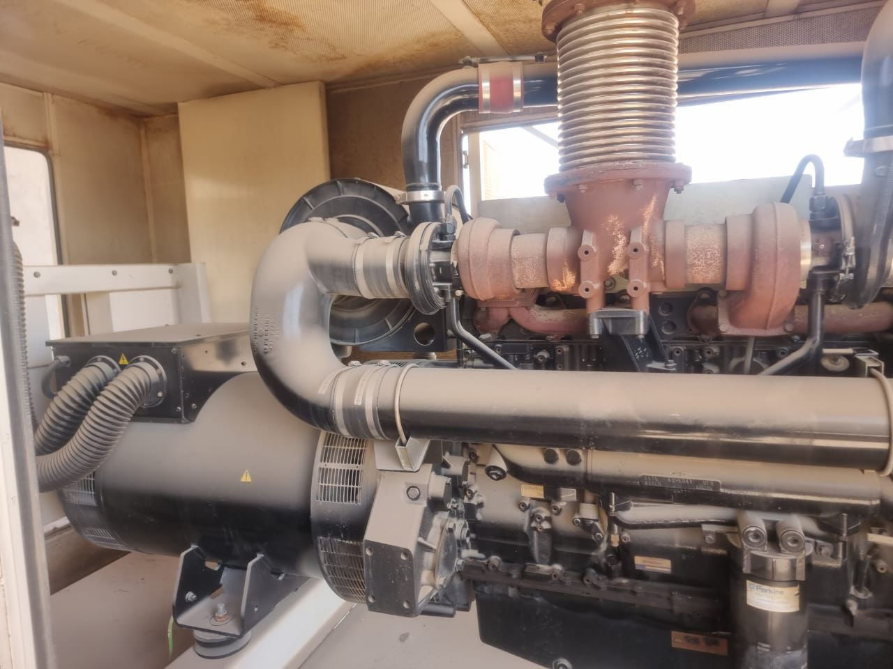 للبيع مولد نوع بيركنز انكليزي حجم ٢٨٠٠دبل سوبر 
توليد لوري سومر موديل حديث 730كيفي 
كاتم جبيلي ١٠٠٪؜ المولد كلها بلاد ابيع عالشرط 
للأستفسار//***********
العنوان//بابل
